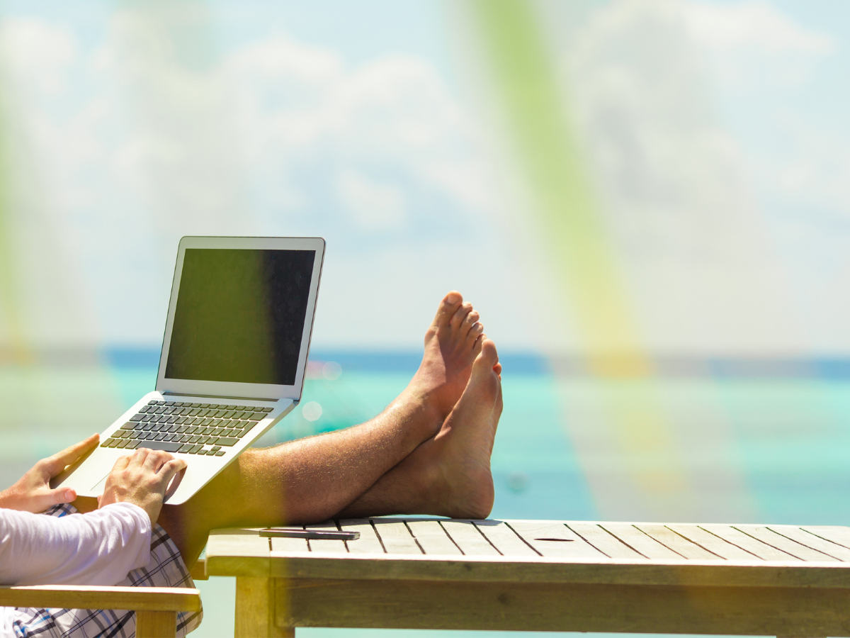 Cybersecurity Tips for a Hack-Free Vacation
